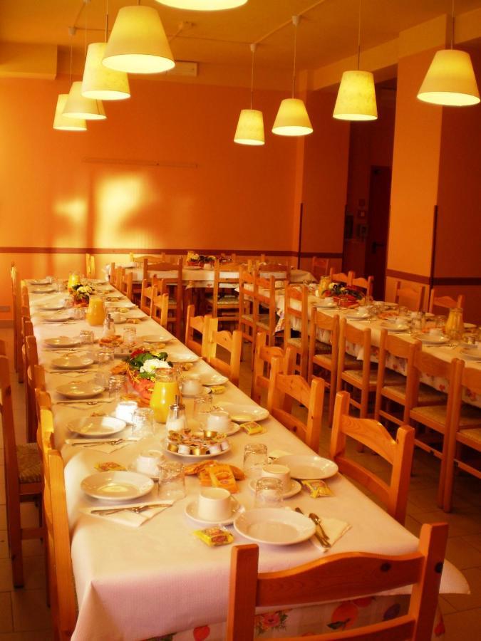 Casa Del Parco Dell'Adamello Di Vezza D'Oglioホステル エクステリア 写真